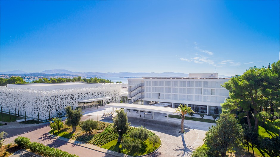 2017_16_CONVENTION CENTRE