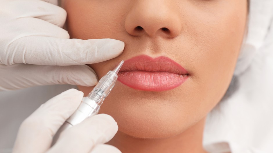 tetovanie zenskych pier