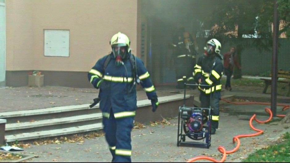 poziar Snina panelak poziarnici