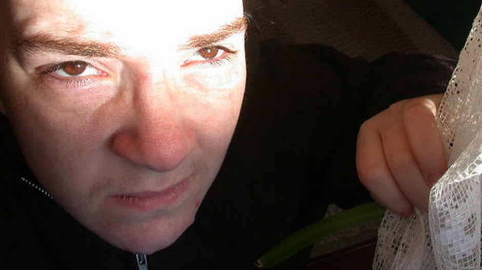 Tvár ožiarená slnkom, detail