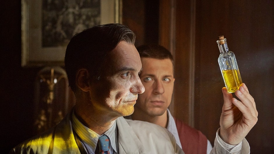 Šarlatán - Ivan Trojan, Juraj Loj