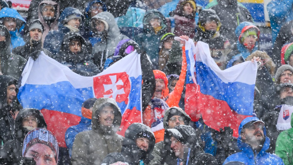 Slovenské vlajky - skialpinizmus