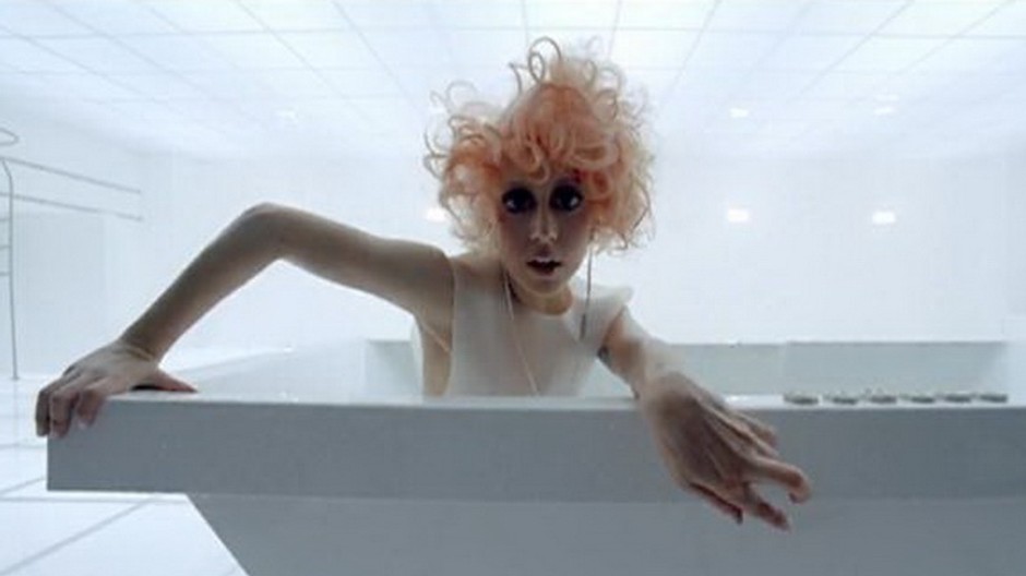 lady gaga z bad romance1