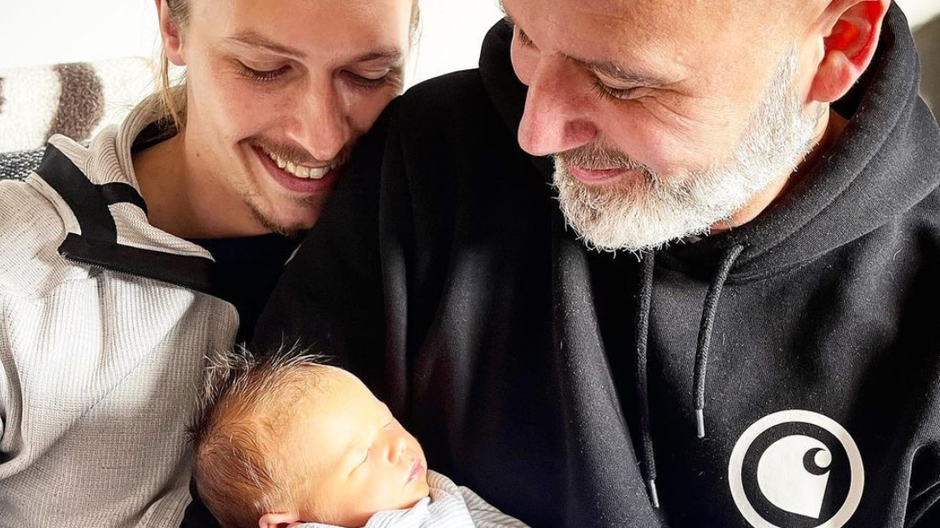 Honza Musil s partnerom a vnučkou