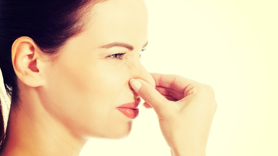 Vypúšťanie plynov je ďalšia telesná funkcia, ktorá vyzerá ako by slúžila len na vyvolávanie smiechu či hanby. V závislosti od situácie, je to buď najzábavnejšia vec vôbec alebo odporný spoločensky nevhodný čin. Ale hneď ako ste sami, nikto vás neodsudzuje