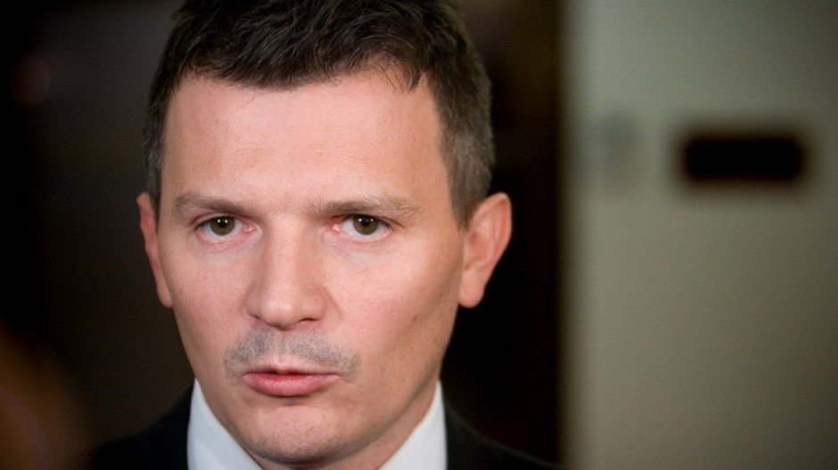 Počiatek po neúspešnom pokuse o jeho odvolanie