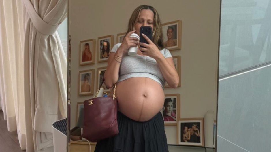 Tehotná exmanželka Tobeyho Maguirea - Jennifer Meyer
