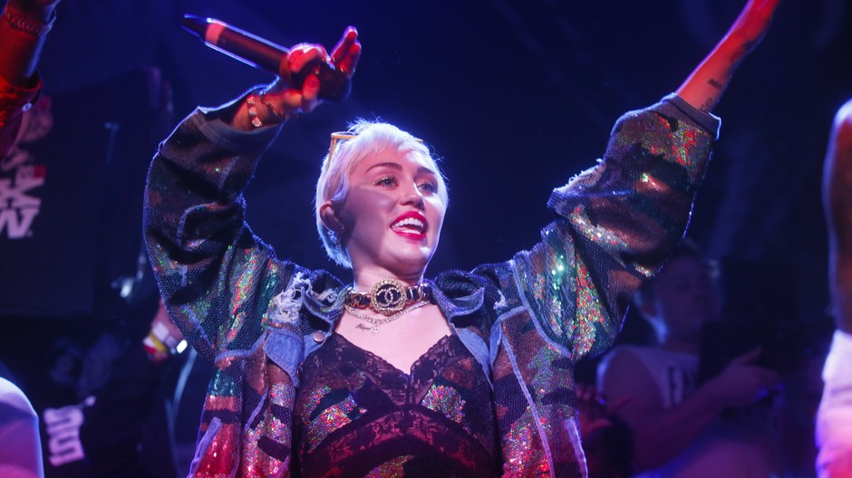 Miley Cyrus na koncerte