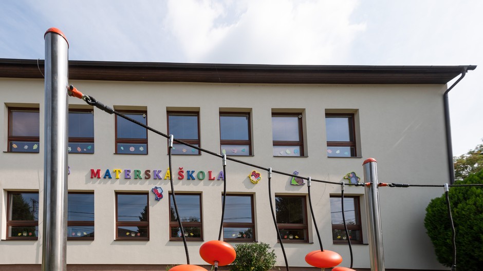 Divinka-obnova detskeho ihriska_2020