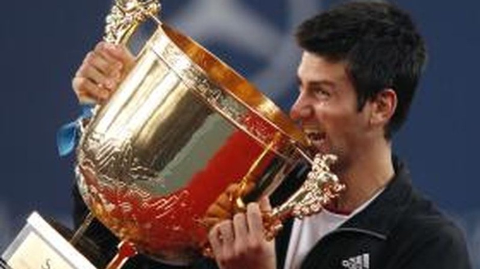Djokovič s trofejou v Pekingu