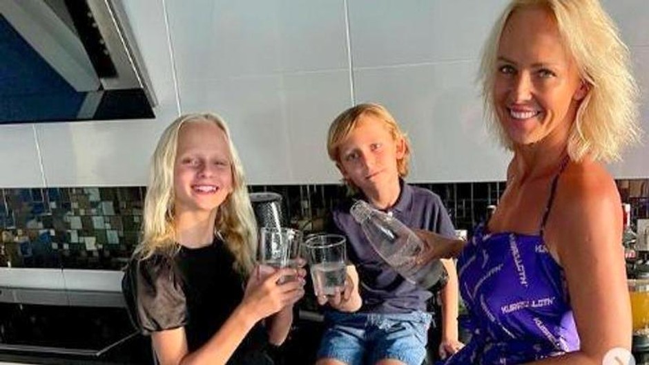 Zuzana Belohorcová s deťmi