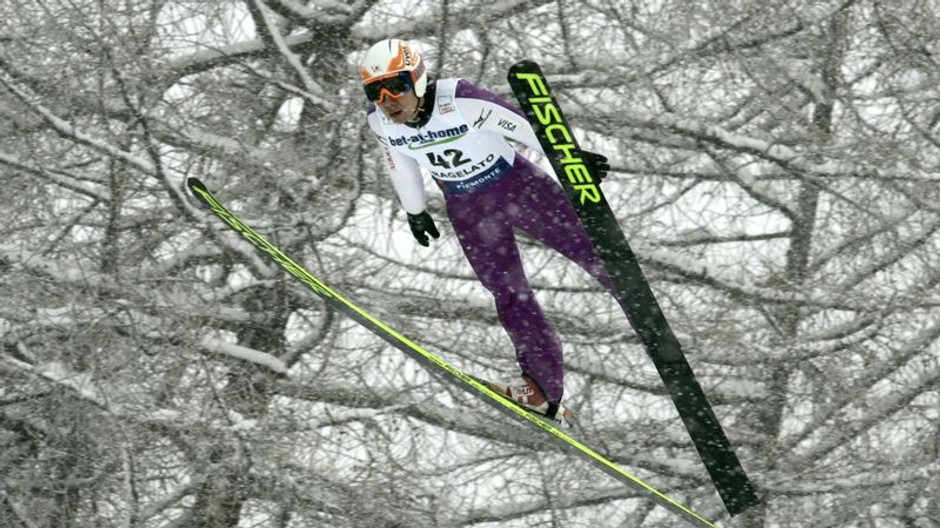 Jumoto skoky na lyžiach
