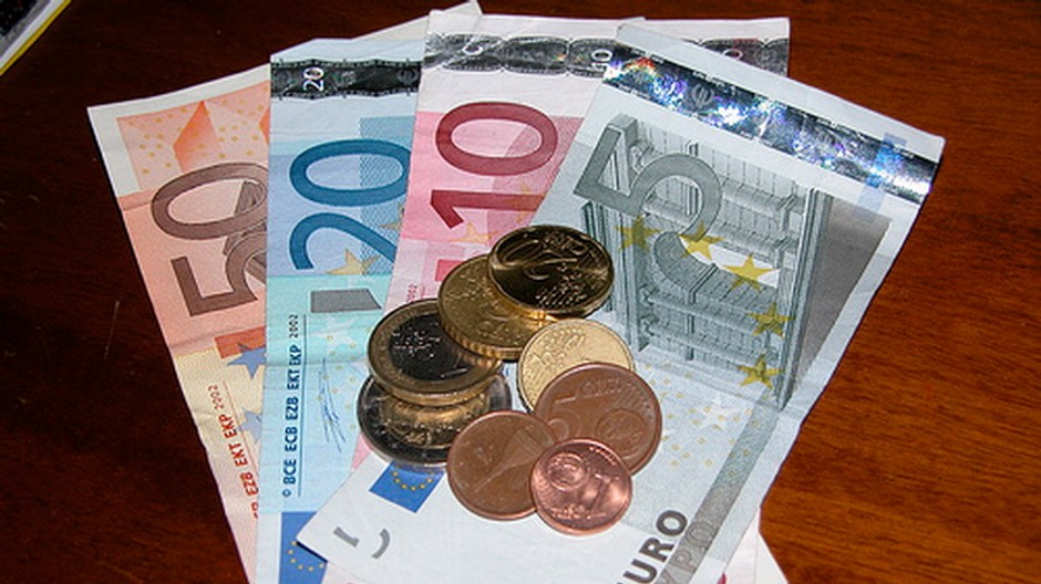 euro mince a papierové