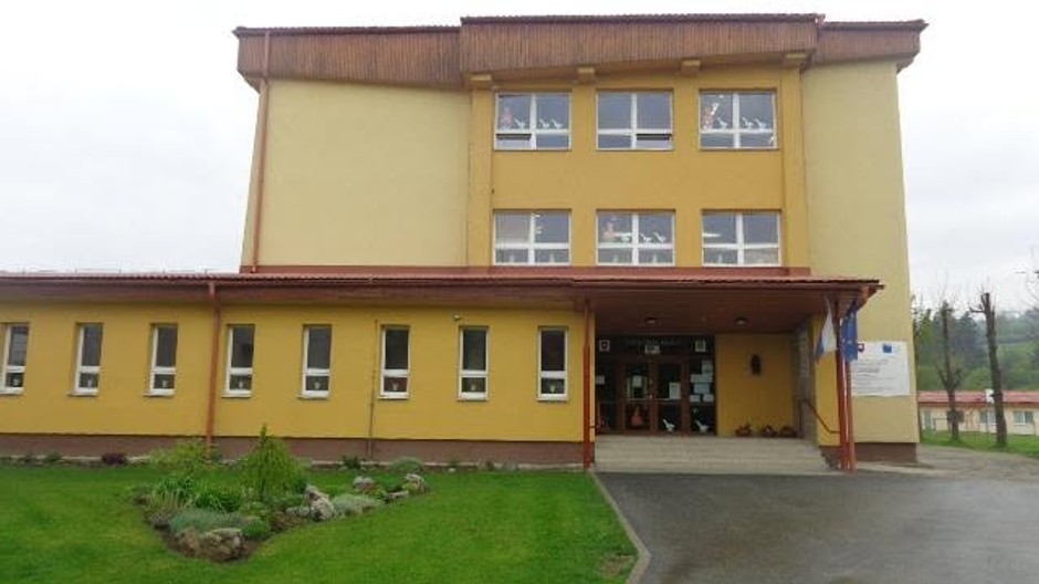 Základná škola v Staškove