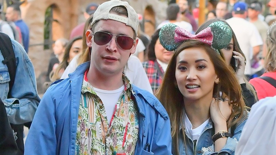 Macaulay Culkin s partnerkou