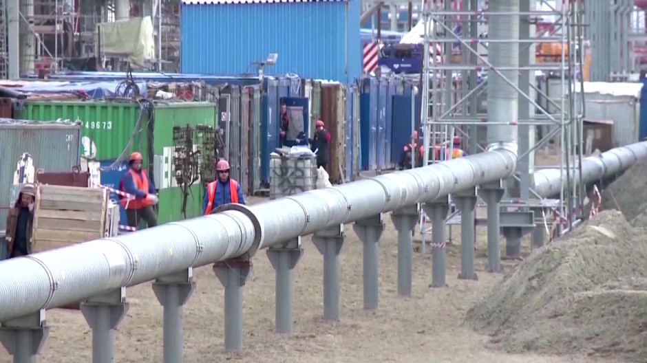 [multi] Plyn za ruble 3550