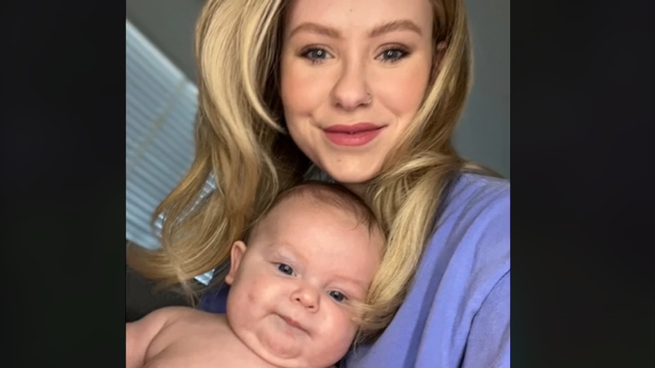 matka s dietatom pribeh