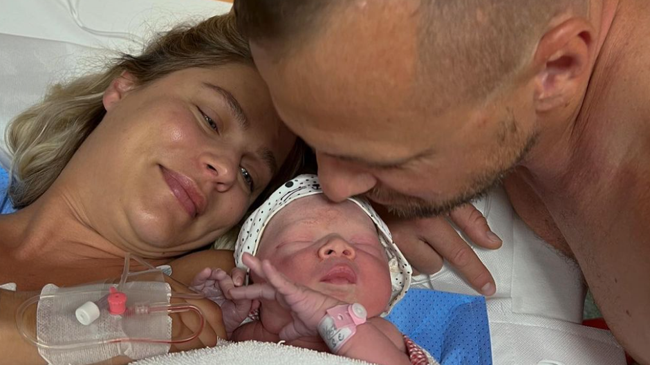 Gáboríkovci s dcérkou Leiou