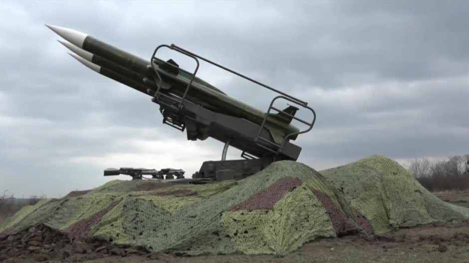 [multi] Protivzdušná obrana východu 3719 (cropped)