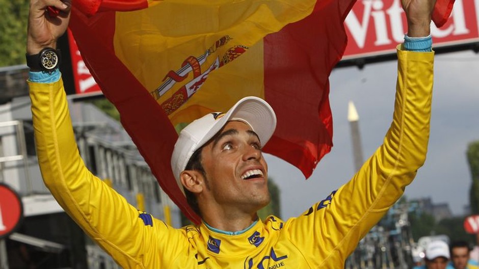 Alberto Contador s vlasjkou Španielska