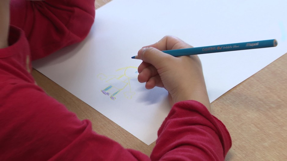 žiak, školák, škola, ceruzka, dieťa il