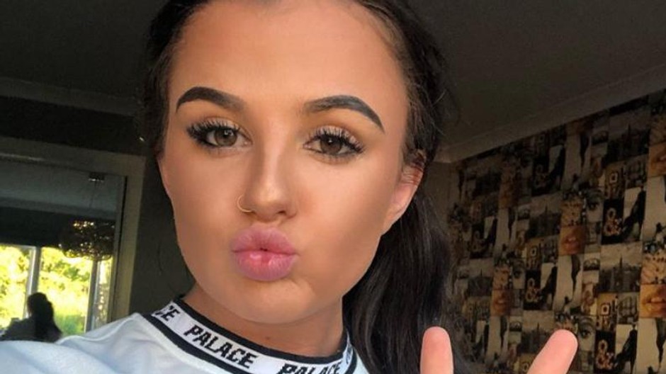 pribeh tinedzerky anorekticky