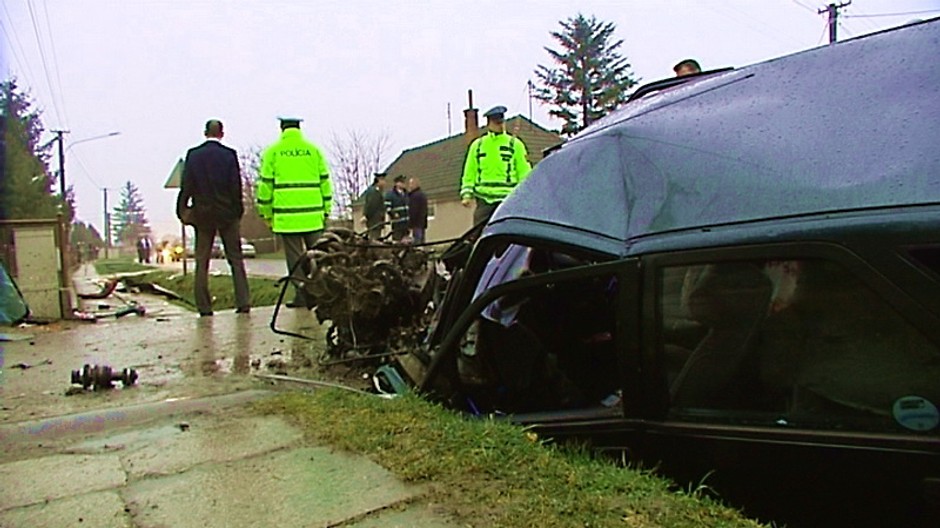 Havarované auto, ktorým David usmrtil dve školáčky