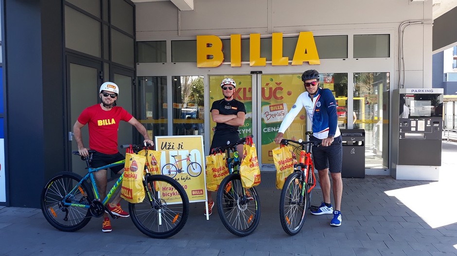 ŽAmpovci a Beňuš PR správa