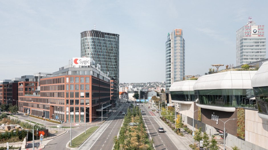 hbreavis_twincity_matejhakar©DJI_0263