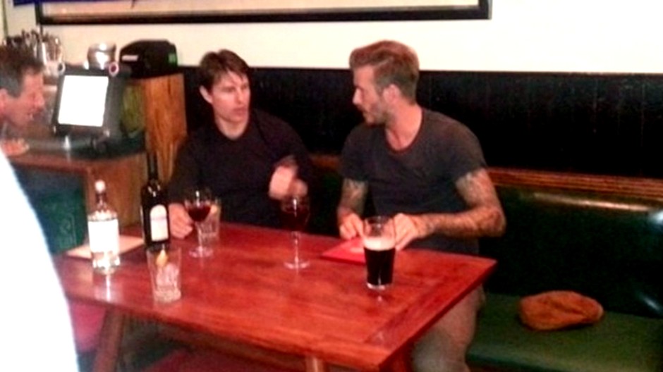 Tom Cruise a David Beckham v podniku v Londýne