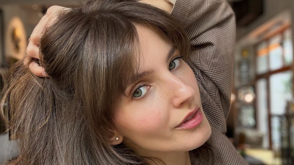 Sára Sandeva