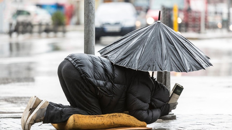Bezdomovec, dáždnik
