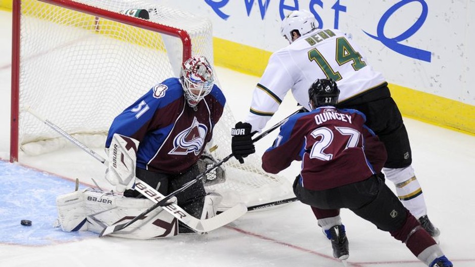 Peter Budaj v zápase proti Dallasu