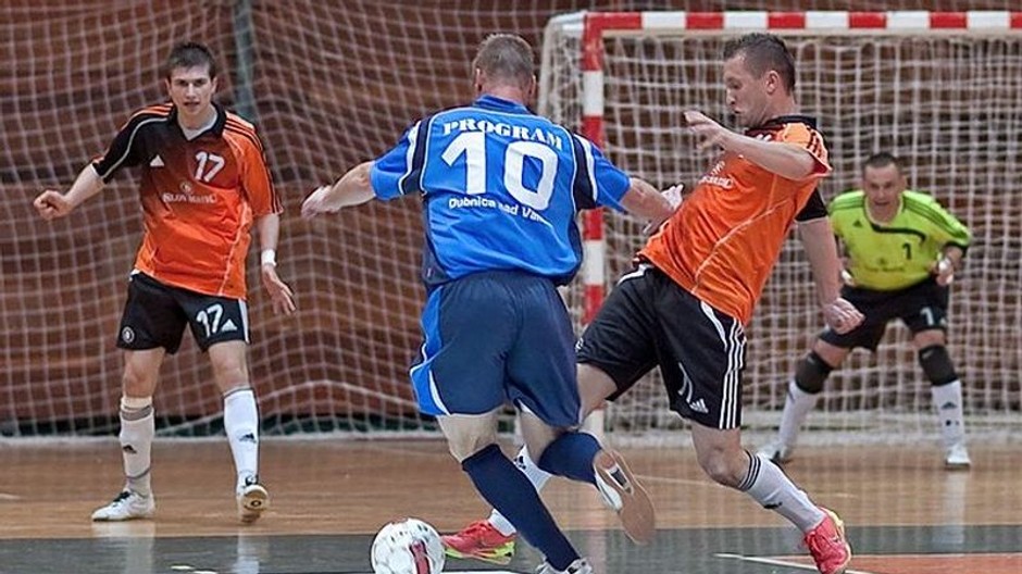 FOFO-Dubnica 1.finále