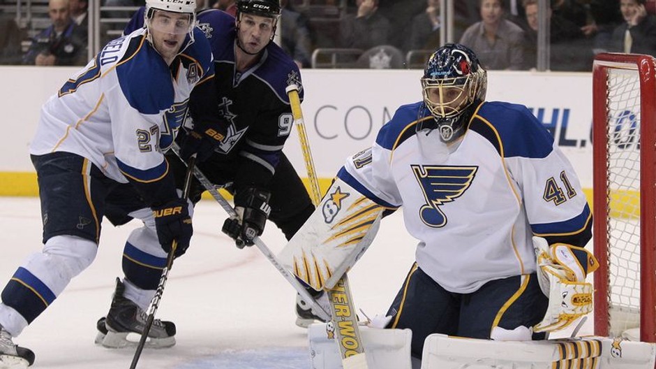 Jaroslav Halák v zápase v LA