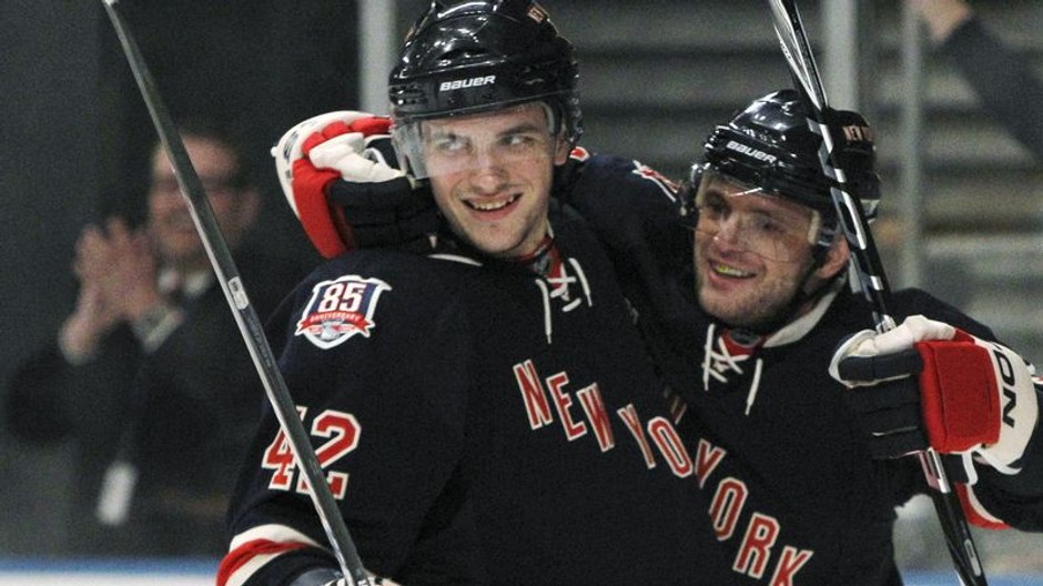 Marián Gáborík oslavuje gól