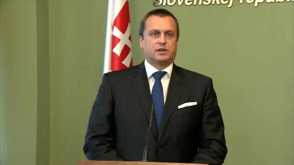 Andrej Danko: Zvážim, či ostanem v politike1587