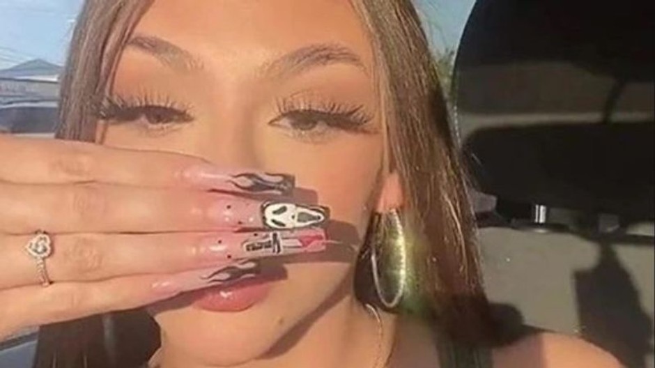 žena s veľkým nosom