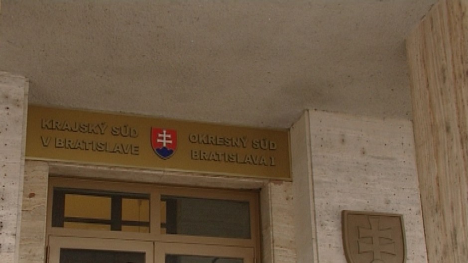 Tabuľa Krajský súd Bratislava