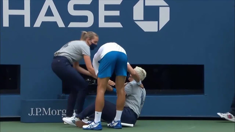 [multi] Diskvalifikácia Novaka Djokoviča na US Open 2020 10686
