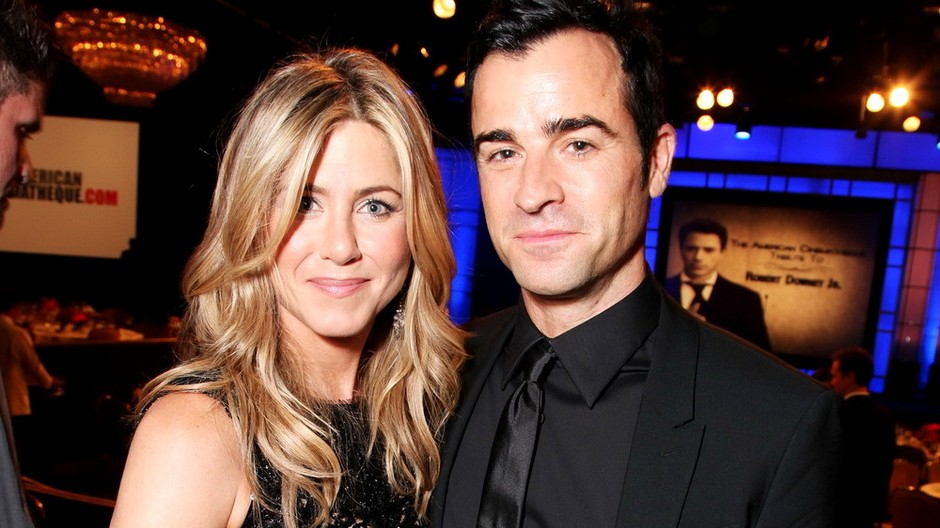 Jennifer Aniston Justin Theroux zasnúbenie herečka