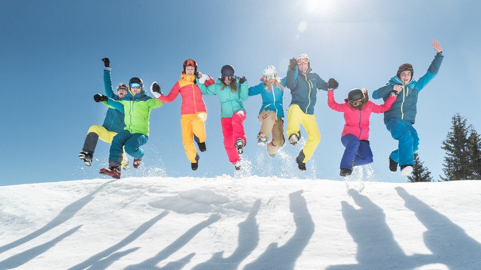 RS12674_SNOW3802-scr