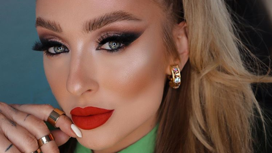 Lucid - Lucia Sládečková