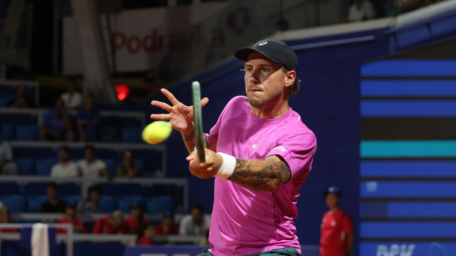 Alex Molčan