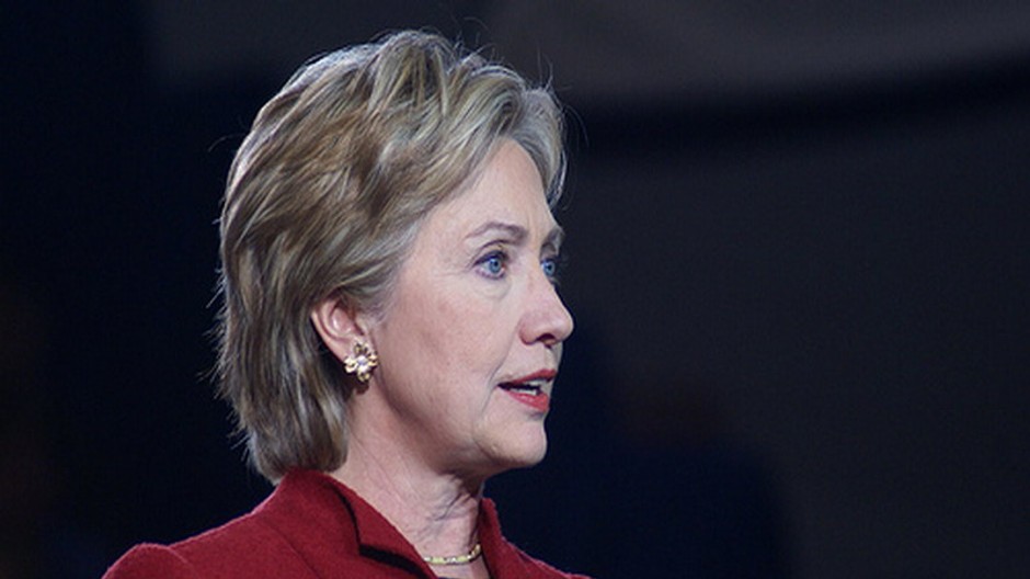 Wesley Clark podporí prezidentskú kandidatúru demokratickej senátorky Hillary Clintonovej 