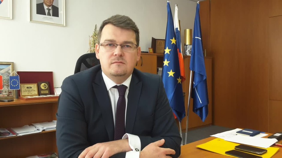 Róbert Ondrejcsák: Dnešným rozhodnutím vlády smerujeme do jadra Európskej únie310