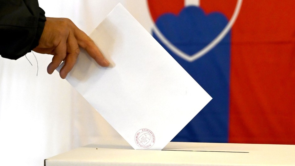 voľby urna volič il