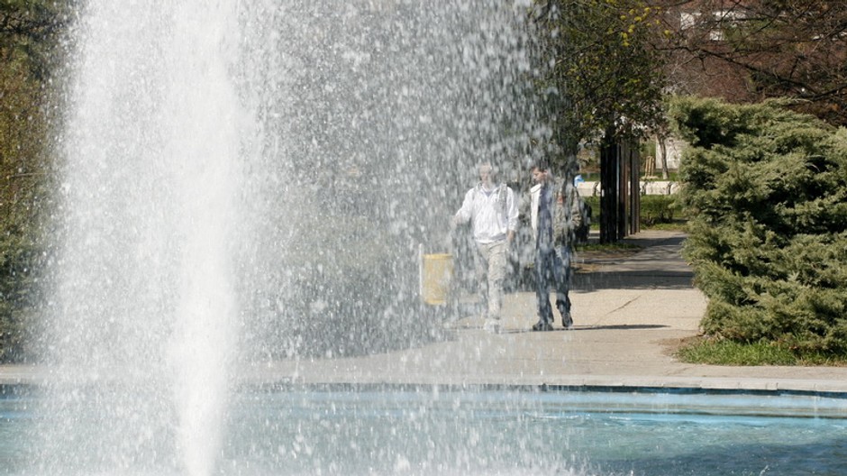 fontana mestsky park ilustracne