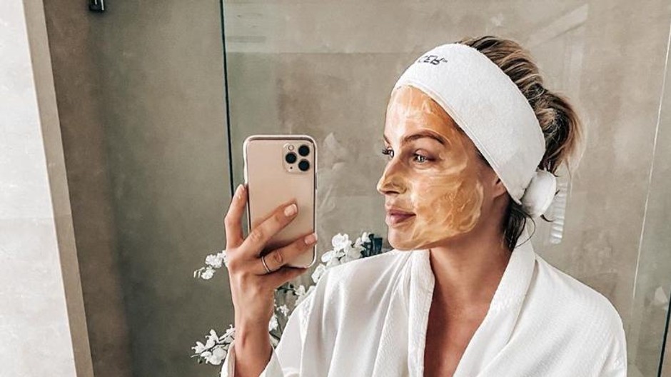 ivana gaborikova maska na tvar