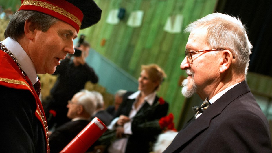 Udeľovanie vysokoškolského titulu